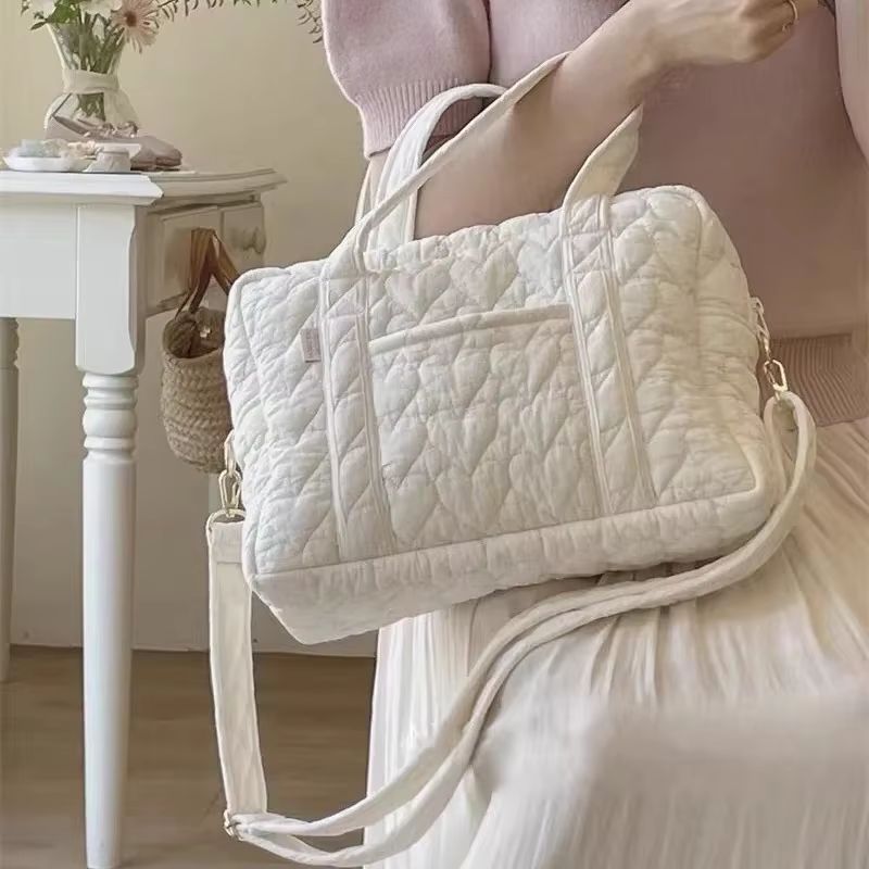 Sac à langer léger matelassé | SoftCarry™